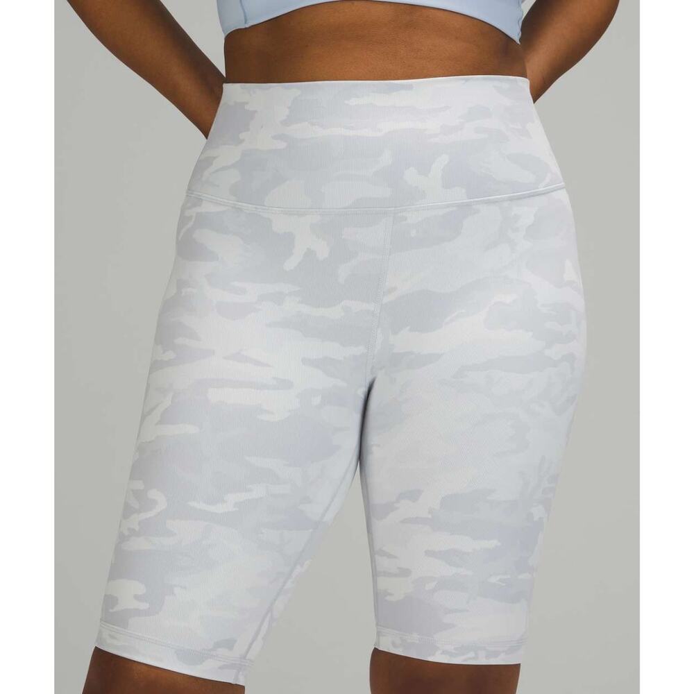 LULULEMON Wunder Under Short 10" Ribbed Size 2 Incognito Camo Jacquard Alpine
